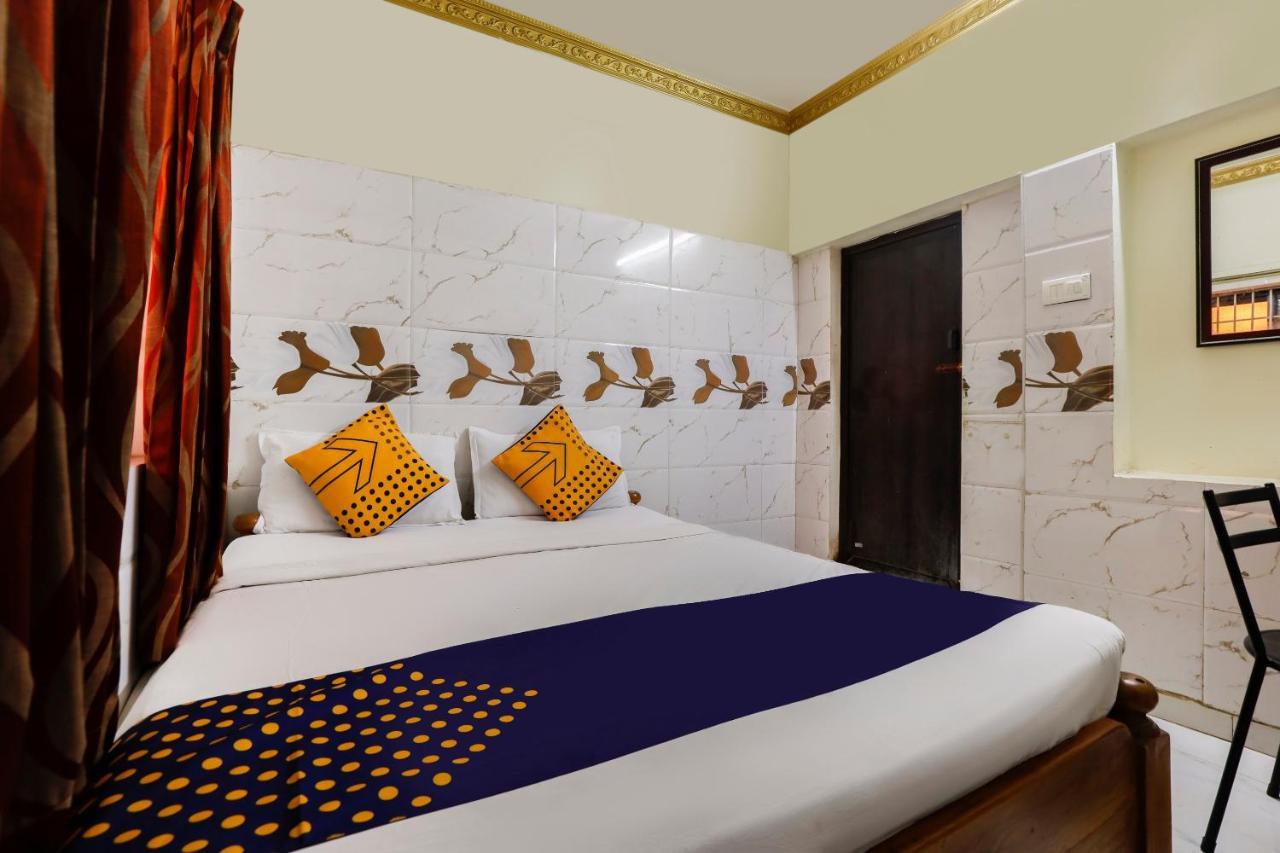 Spot On 40324 Vvr Residency Hotel Chennai Exterior foto