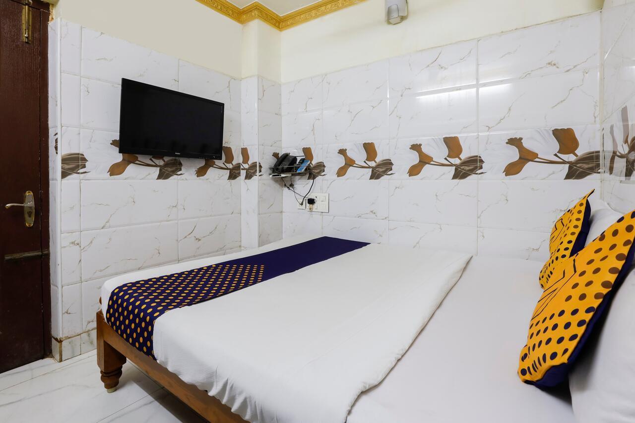 Spot On 40324 Vvr Residency Hotel Chennai Exterior foto